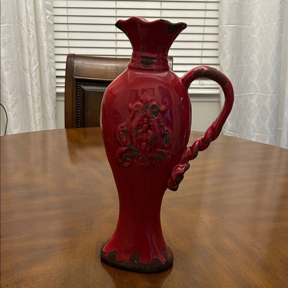 Elegant Red Ceramic Vase